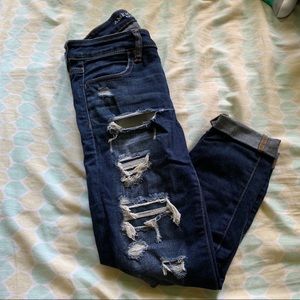 AEO destroyed cropped jeans